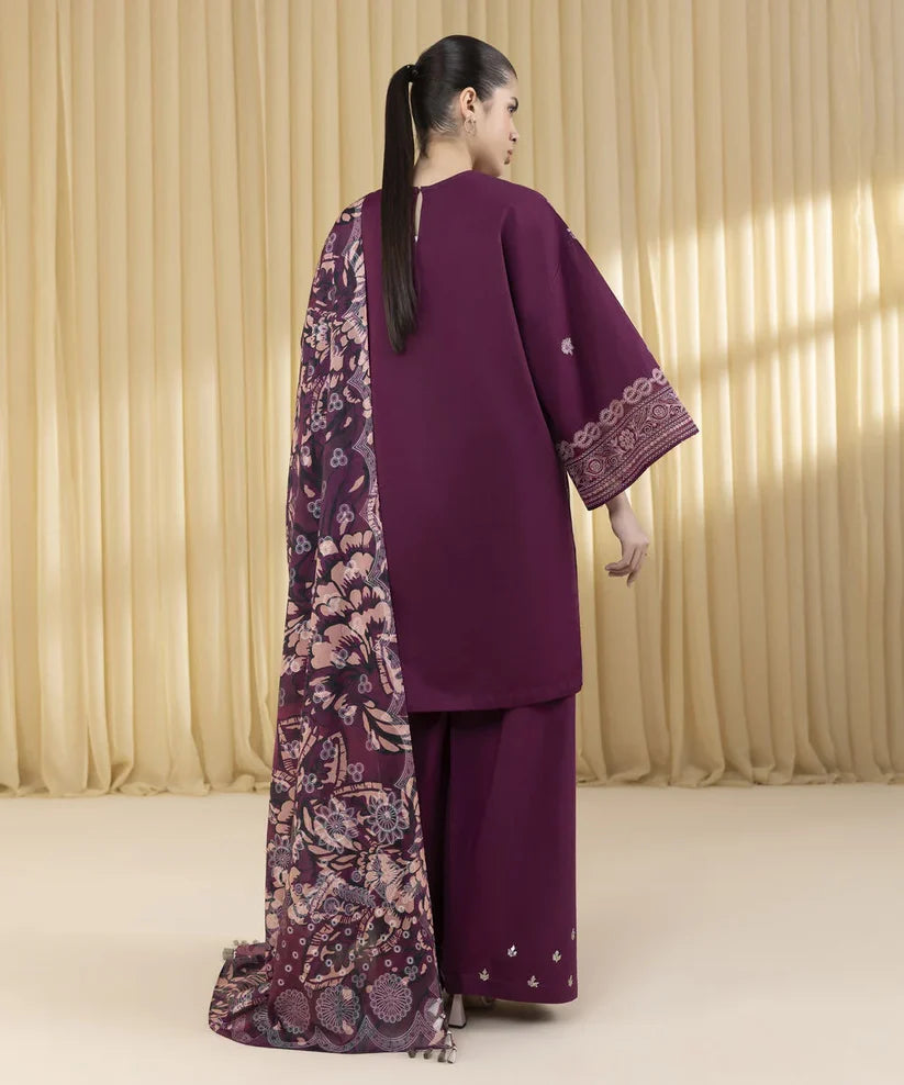 3 Piece - Embroidered Dhanak Winter Suit